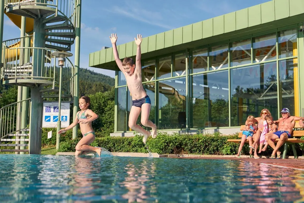 Wander Und Aktiv Hotel Roesslwirt Lam