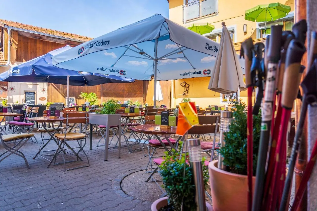 Wander Und Aktiv Hotel Roesslwirt