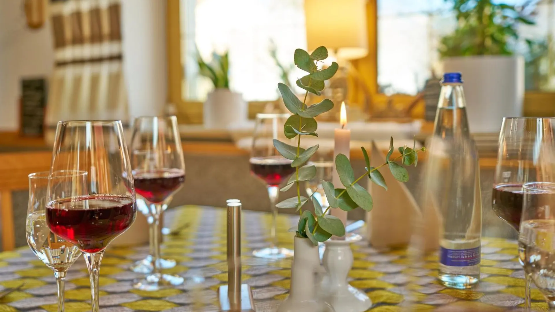 Wander Und Aktiv Hotel Roesslwirt  Lam