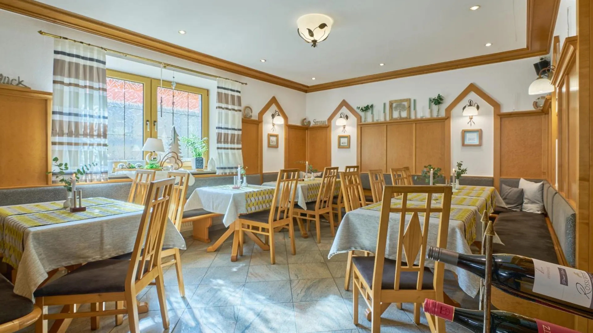Wander Und Aktiv Hotel Roesslwirt
